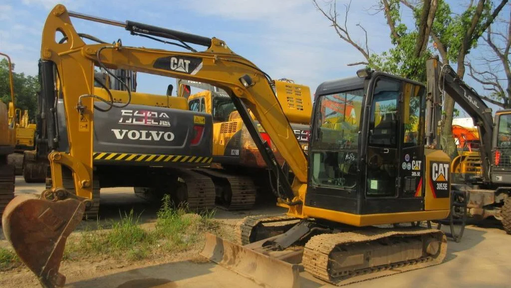 Caterpillar 305